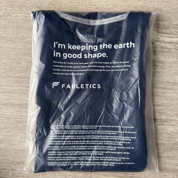 Fabletics Evolve Scrub Top Womens Large NWT Navy Blue 3 Pocket Oversized Stretch - Picture 2 of 10